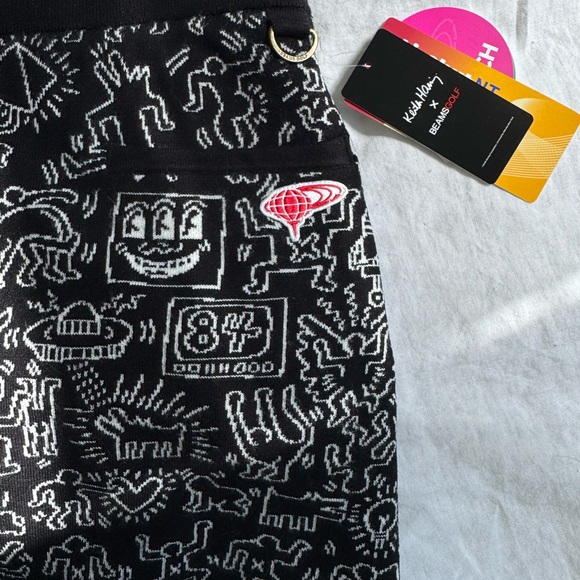 Black Two-Piece Knit Set with White All-Over Graphic Motif - Picture 3 of 5